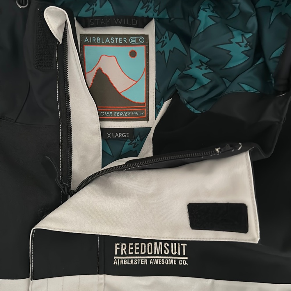 Freedom Suit Airblaster X-Large NEW